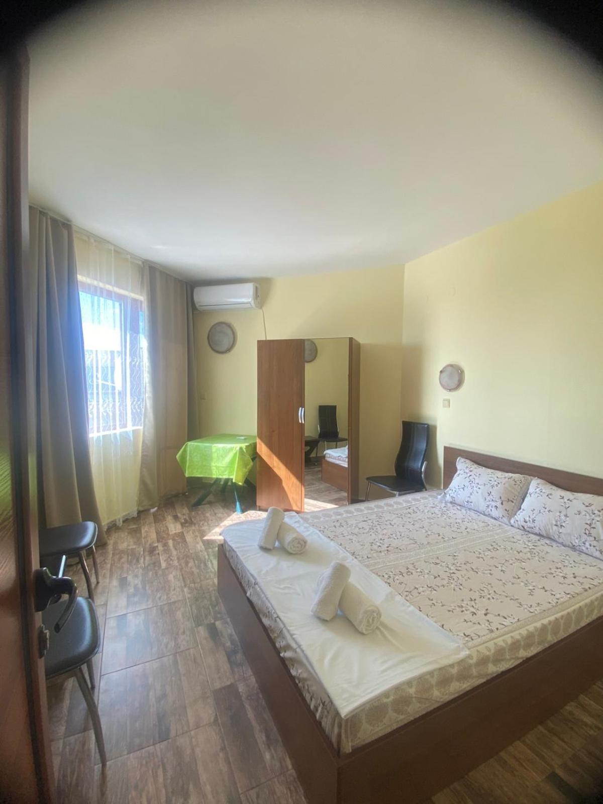 Apartament Amadeus 5 *
